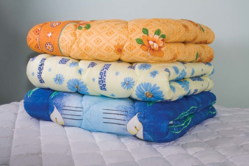 Одеяла: виды, свойства, плюсы, минусы, как выбрать, производители