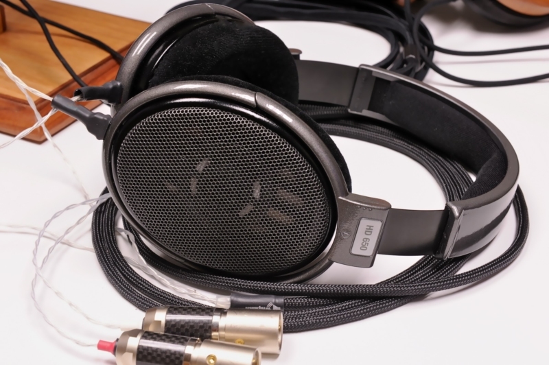 Плюсы HD 650